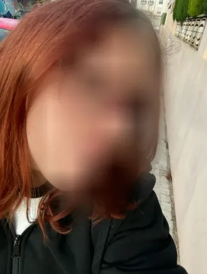 Pauline, 24